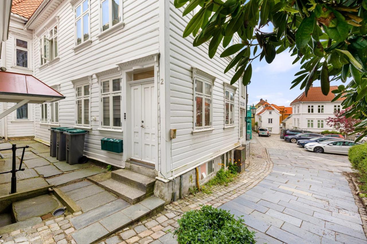 Behind Bryggen - Renovated - Budget Friendly Bergen Extérieur photo
